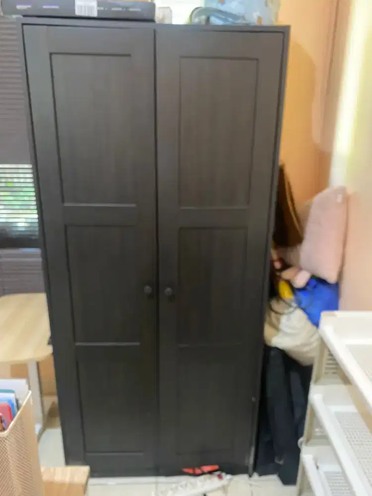 Lemari 2 pintu merk Ikea