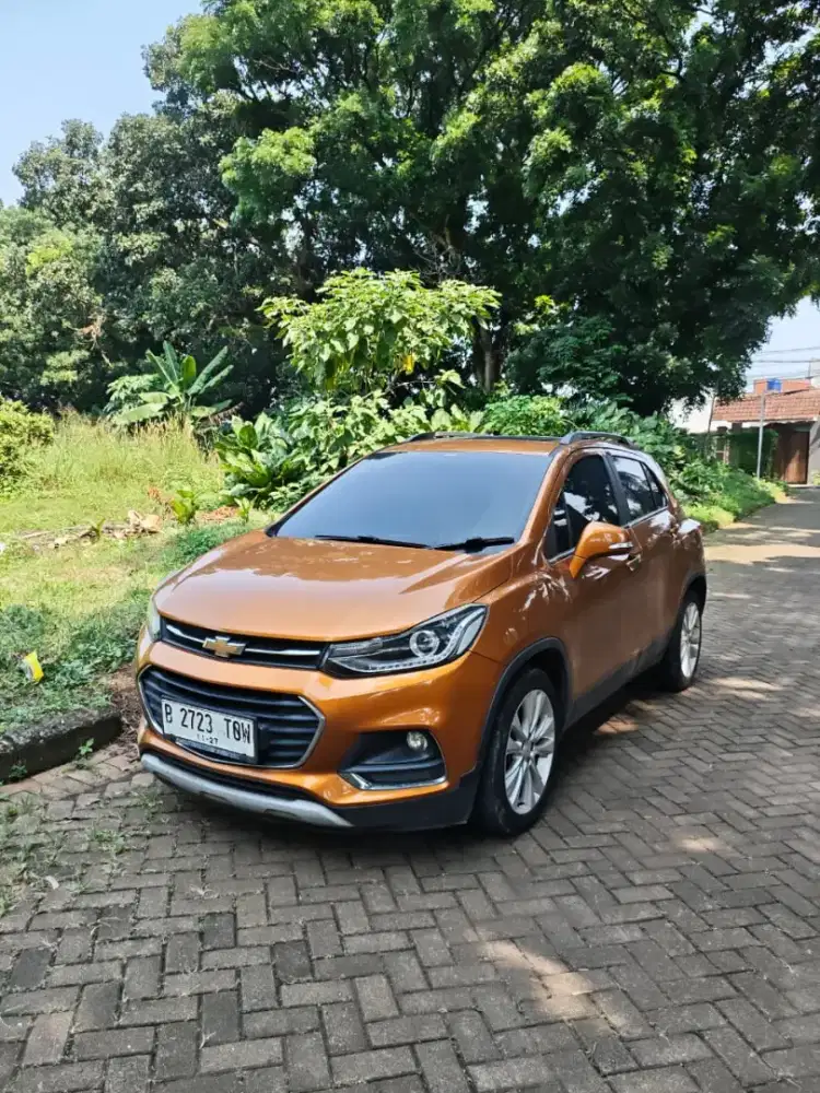 Trax premier at 2018 nik 2017