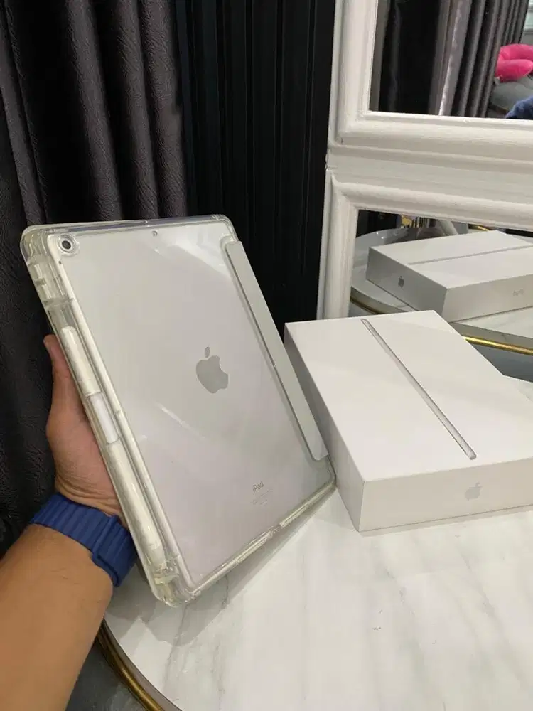 Ipad gen 9 64gb ibox free pen