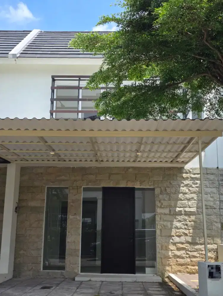 Rumah full renov dipusat kota sidoarjo