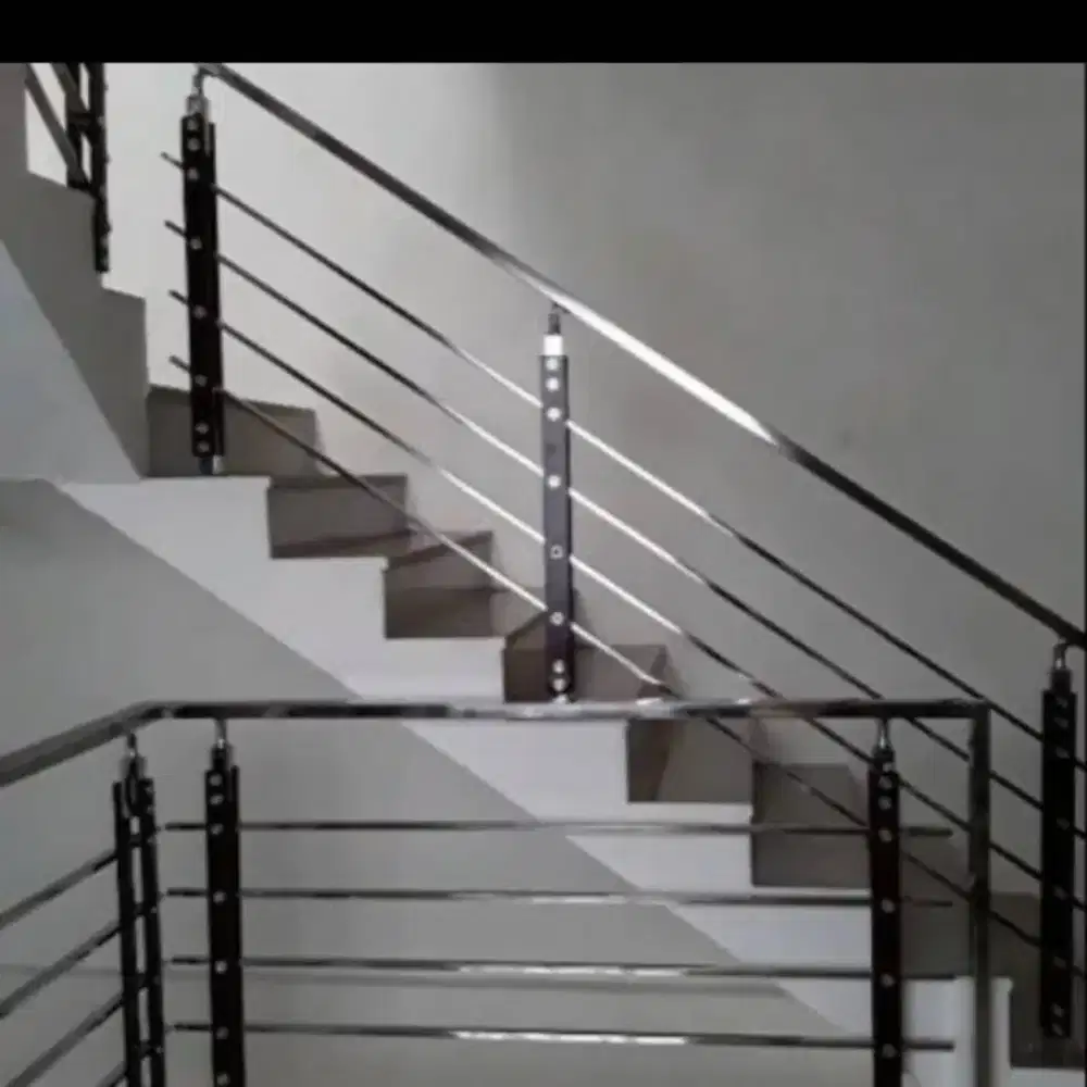 Pagar stainless steel minimalis dengan desain modern dan termurah