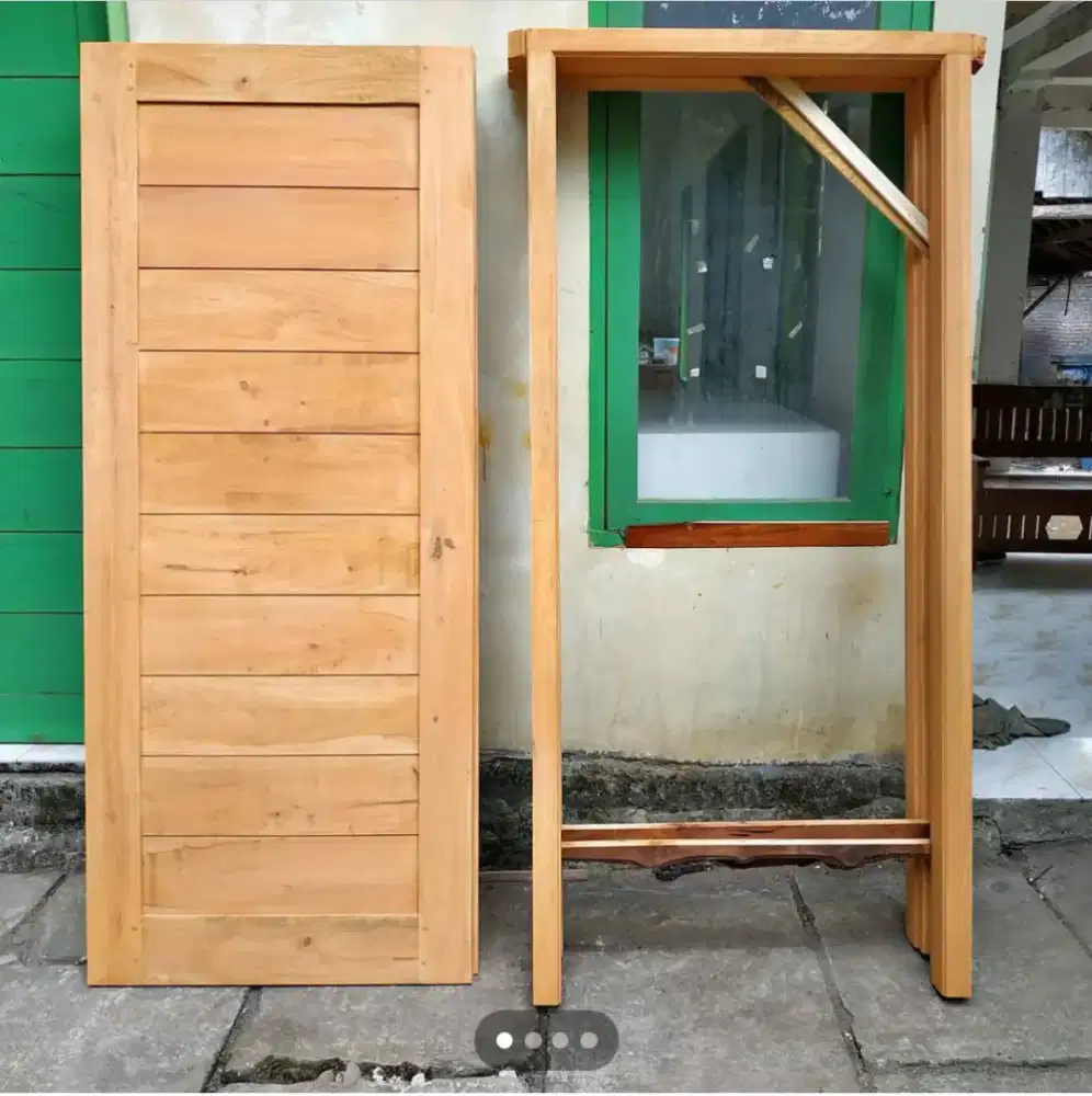 di juwal kusen pintu 1 set