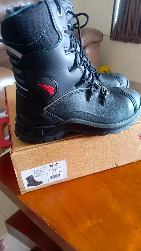 Baru Sepatu redwing