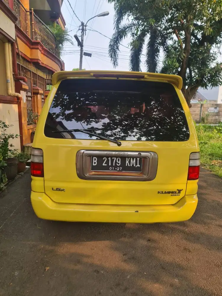 Kijang LGX 1.8 Thun 2001
