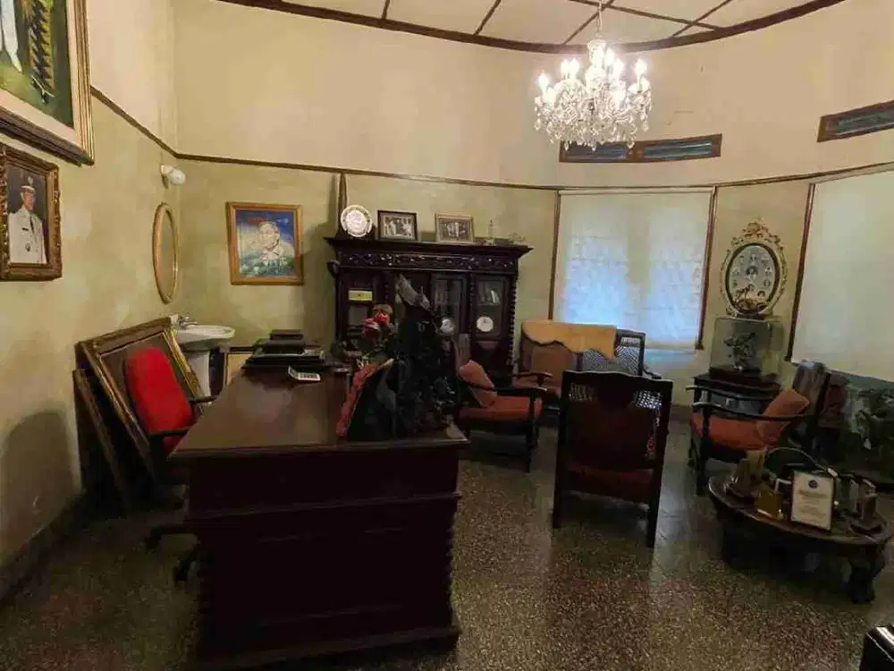 Dijual Rumah Sayap Diponegoro Dekat Gedung Sate
