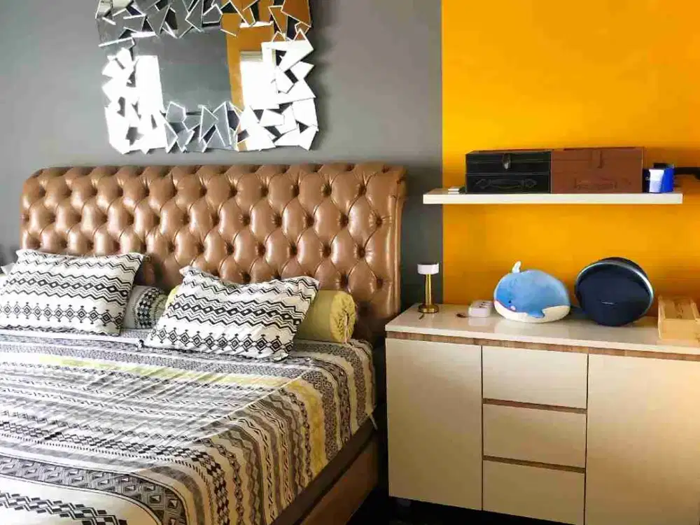 Turun Harga Rumah Bagus Minimalis 3 Lantai Furnished SHM Baru Renovasi di Cikunir Bekasi