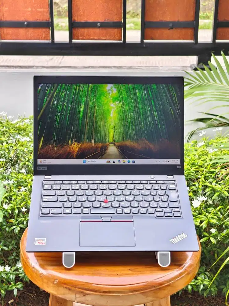 Lenovo ThinkPad X13 AMD Ryzen 5 PRO 4650U Radeon Graphics Mulus