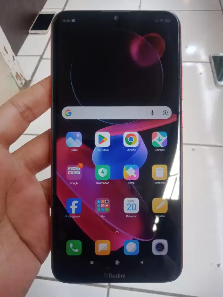 Xiaomi redmi 8a 4G 2/32 layar 6.2 inchi