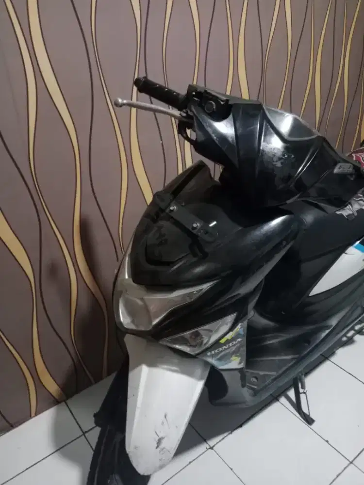 Yang butuh ojek buat anter jemput sekolah