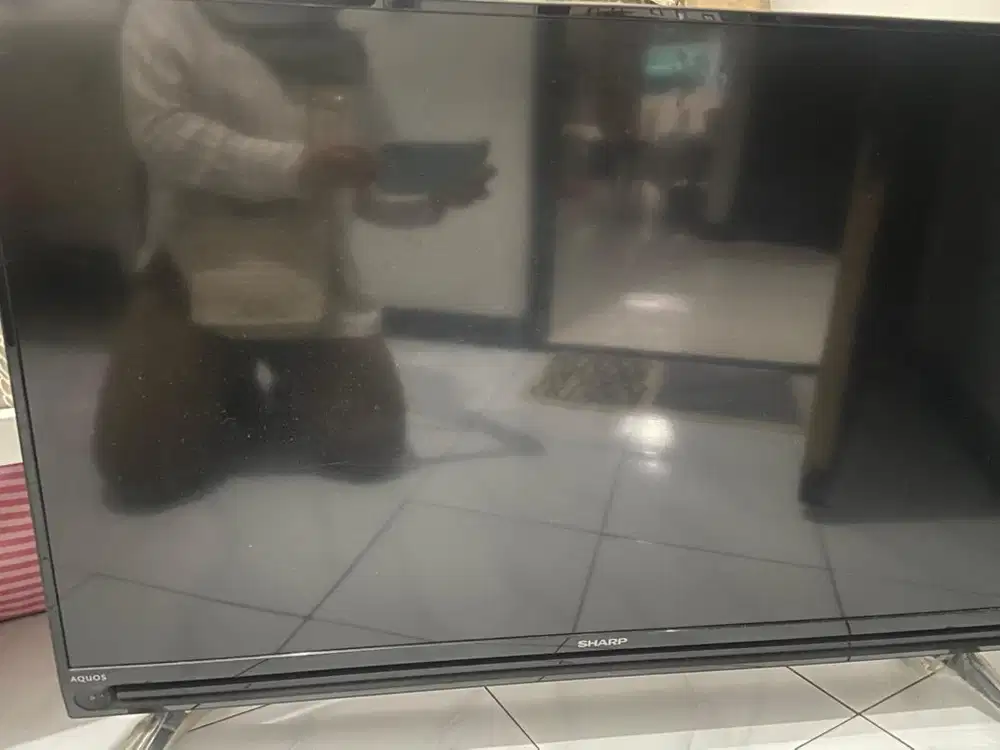 Tv sharp 40 inch