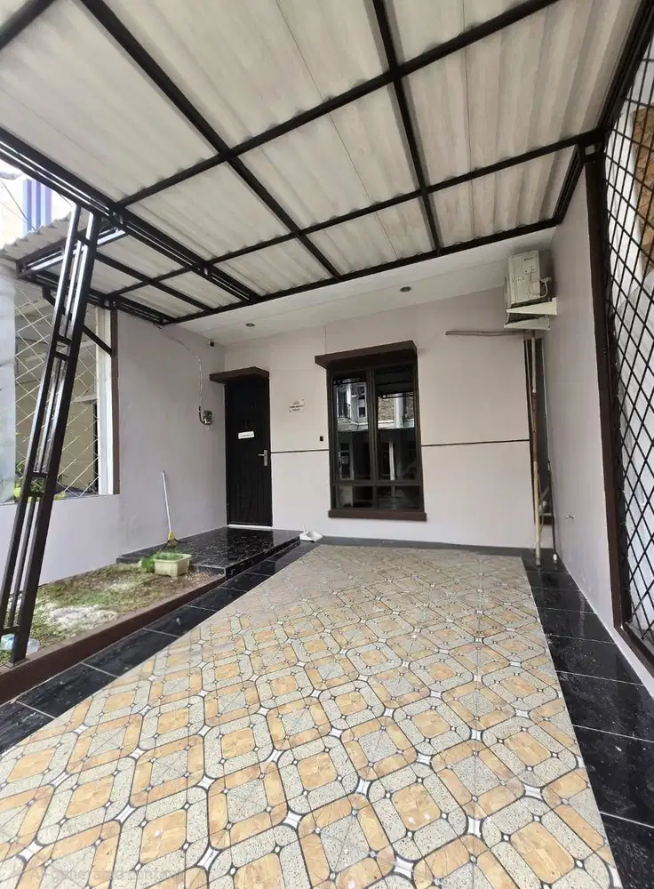 Disewakan Rumah Semi-Furnished, Nyaman, Dekat Gading Serpong