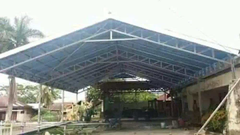 TUKANG PASANG BAJA RINGAN