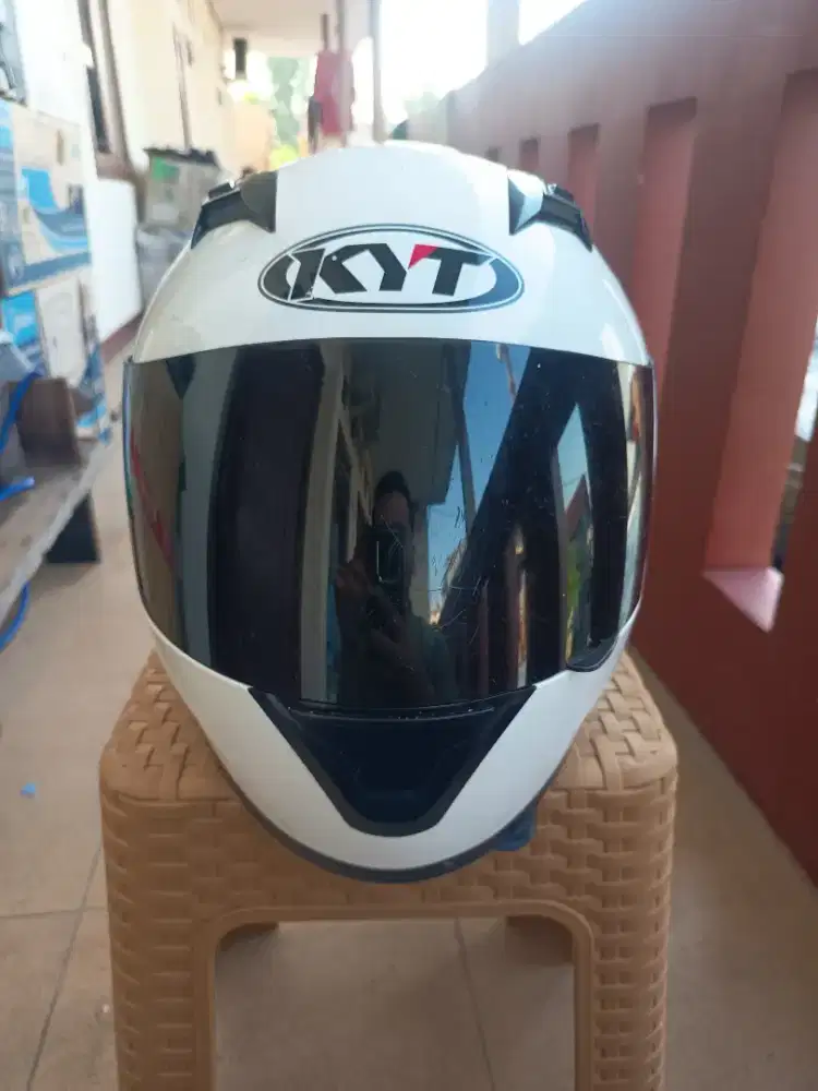 Jual helm KYT full face