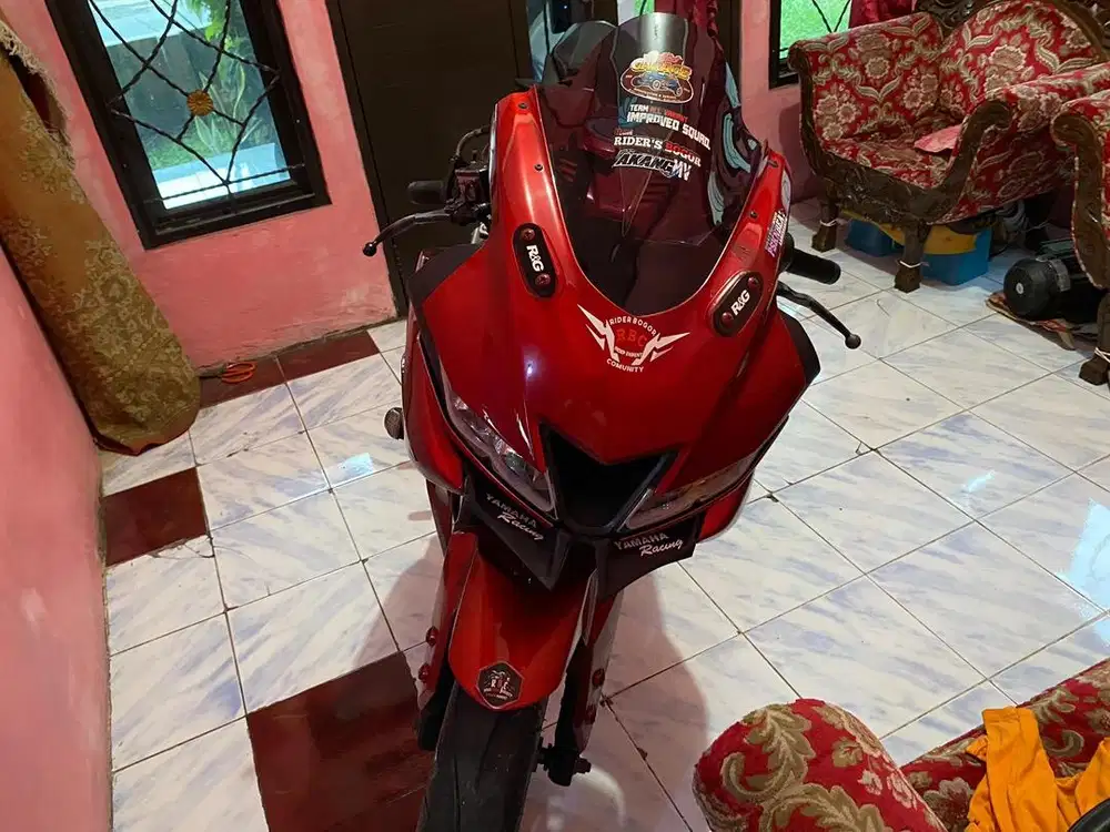 R15 v3 Merah 2017