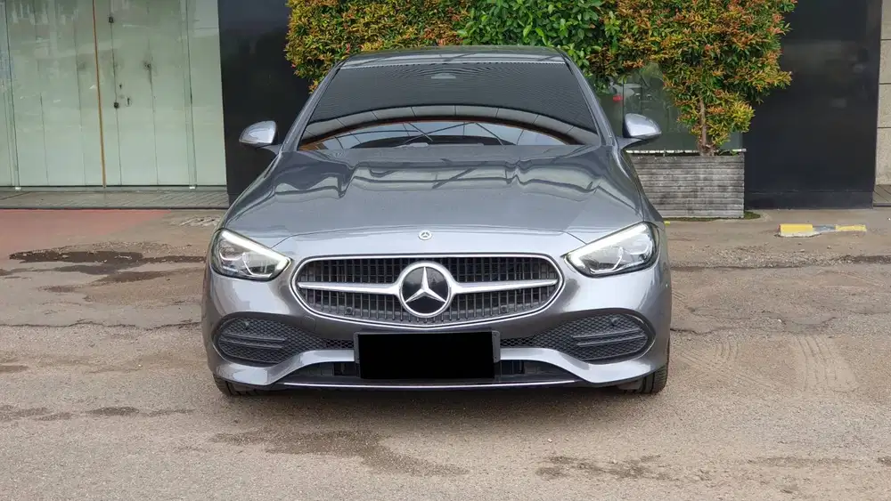 [ LOW KM ] Mercedes Benz Mercy C 200 C200 Avantgarde W206 AT 2022/2023