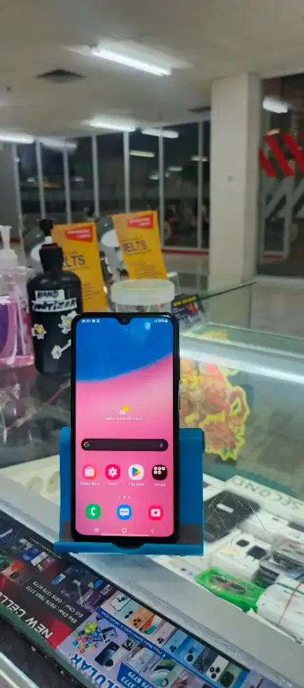 di jual second samsung A30s RAM 4GB/ROM 64GB