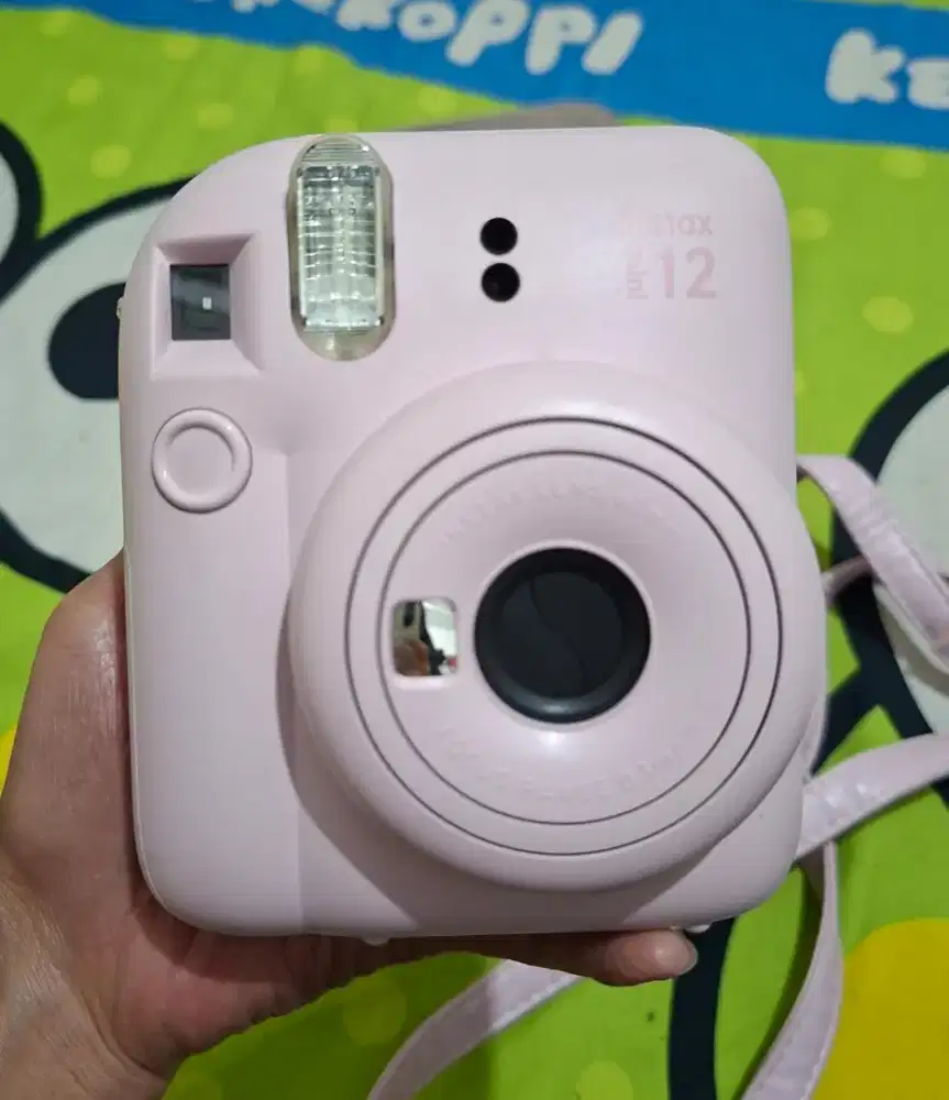 Kamera instax mini 12