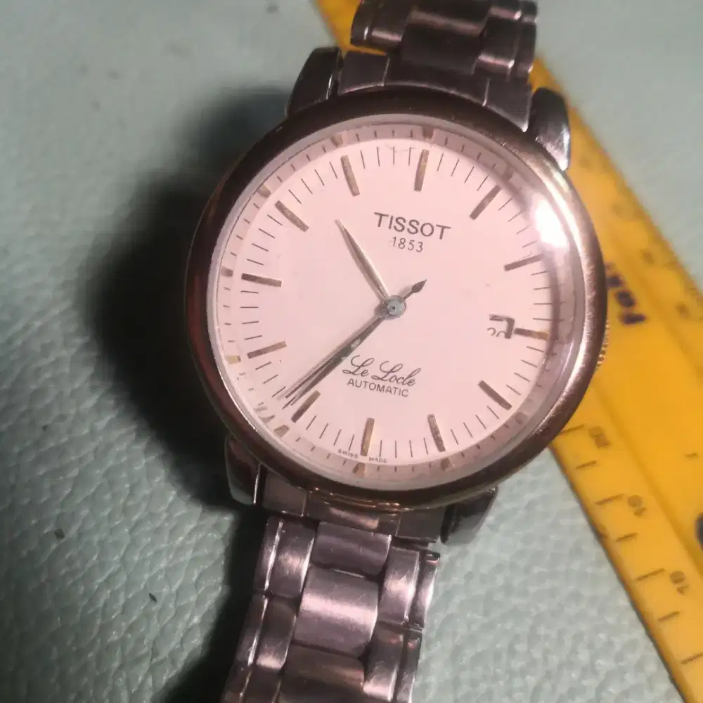 Jam tangan tissot bukan original automatis