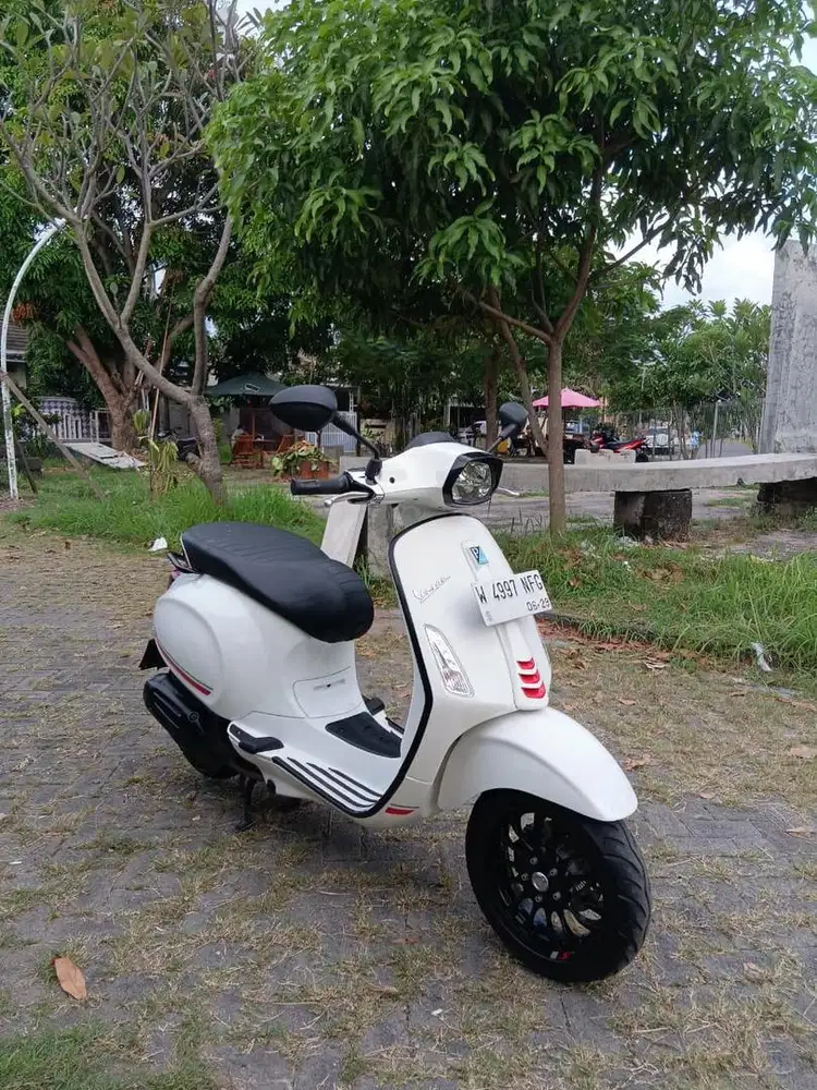 DIJUAL VESPA SPRINT S 150 i-GET ABS 2024 FULL SET, KM LOW, SIAP PAKAI!