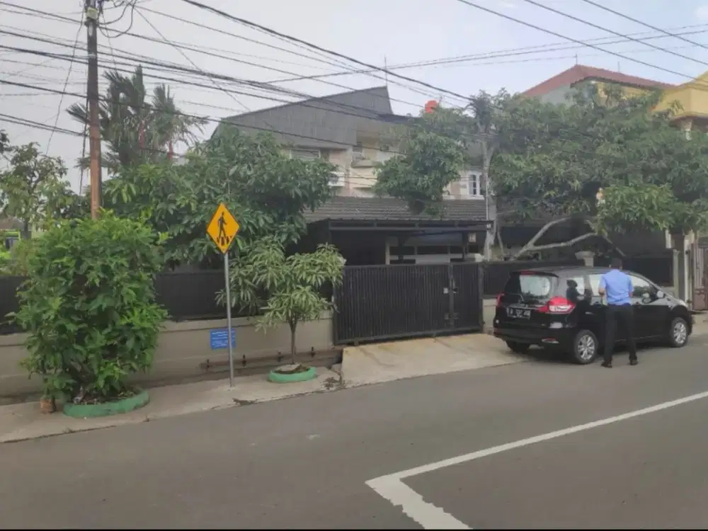 Murah Rumah Luas Hook di Komplek Pasir Pogor