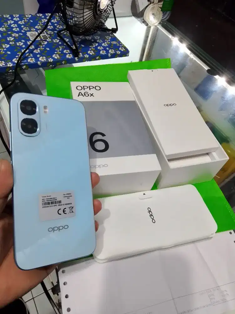 Oppo a6x ram 6+6/128GB hanya buka dus saja.belum di pakek