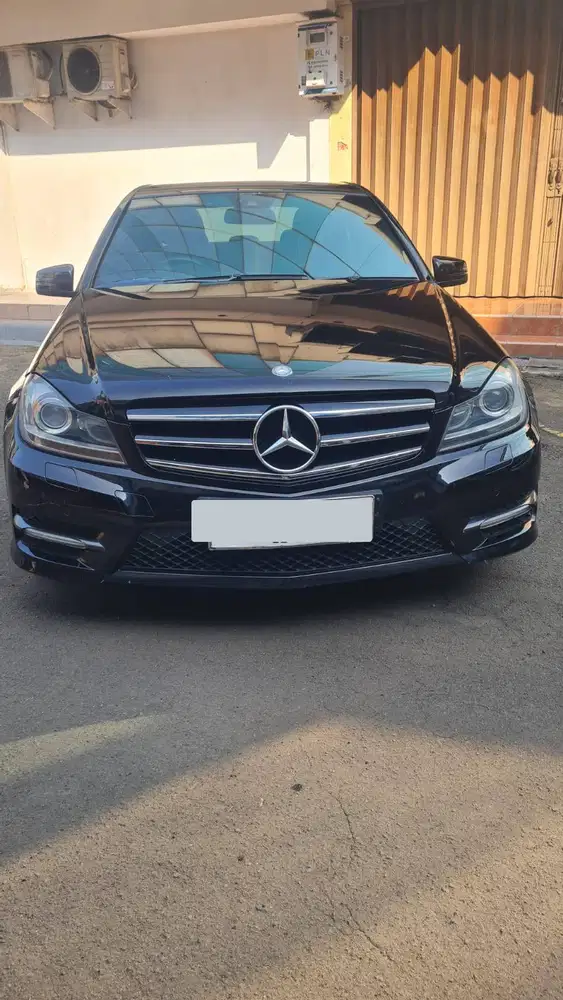 Mercedes Benz C250 AMG Avantgarde 2012