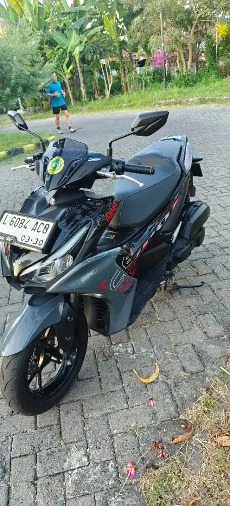 Aerox 2025 like new low km