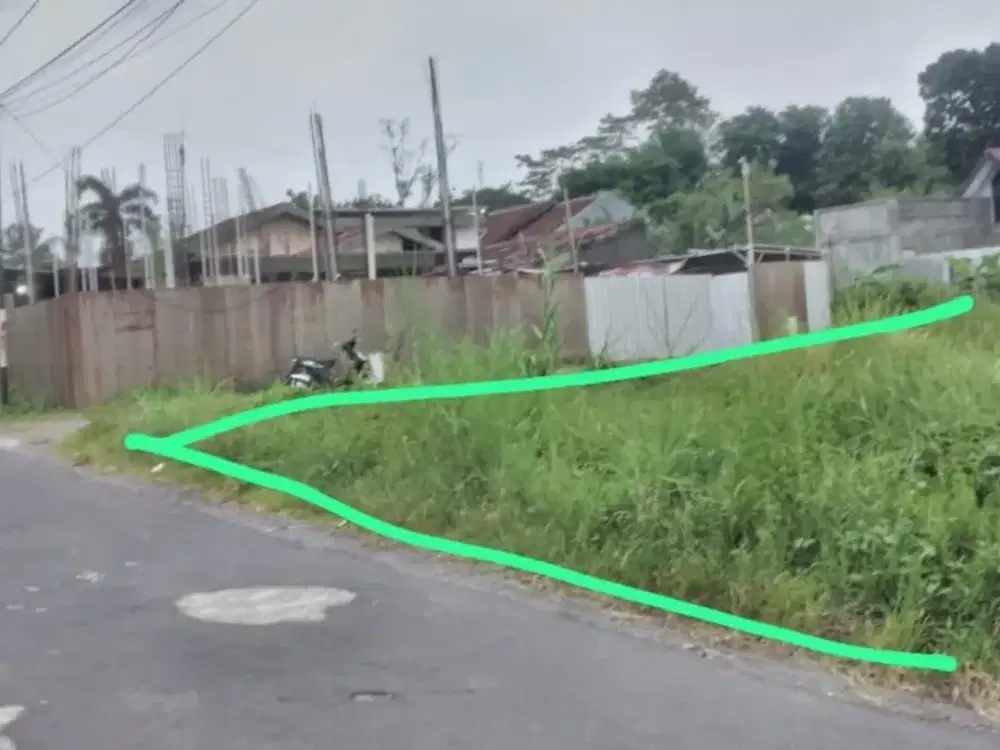 Tanah bagus di jalan kaliurang km 10 sebelah timur pasar gentan