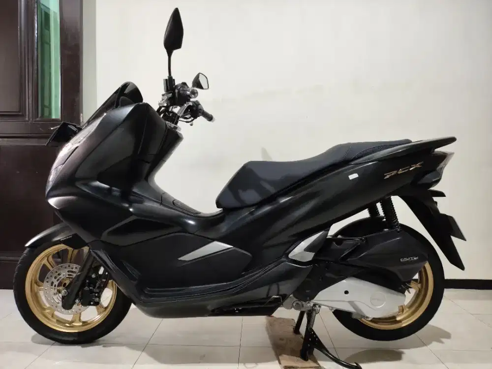HONDA PCX 150 CBS TAHUN 2020 KM 10 RIBUAN