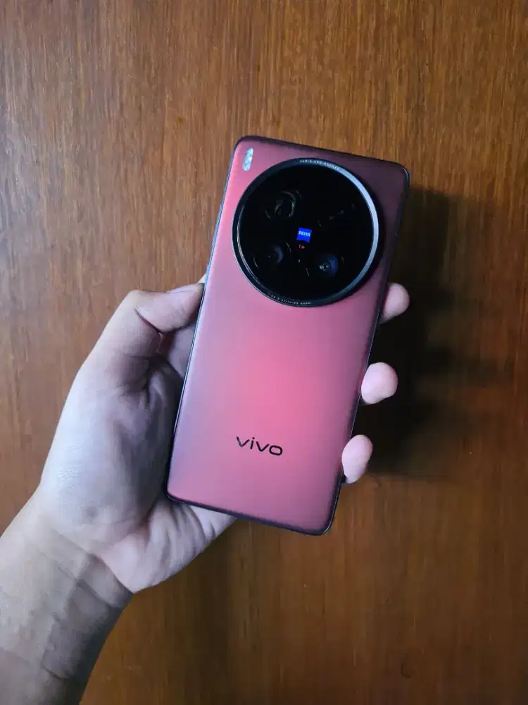 Vivo X200 Ultra 16/512 Resmi Beacukai