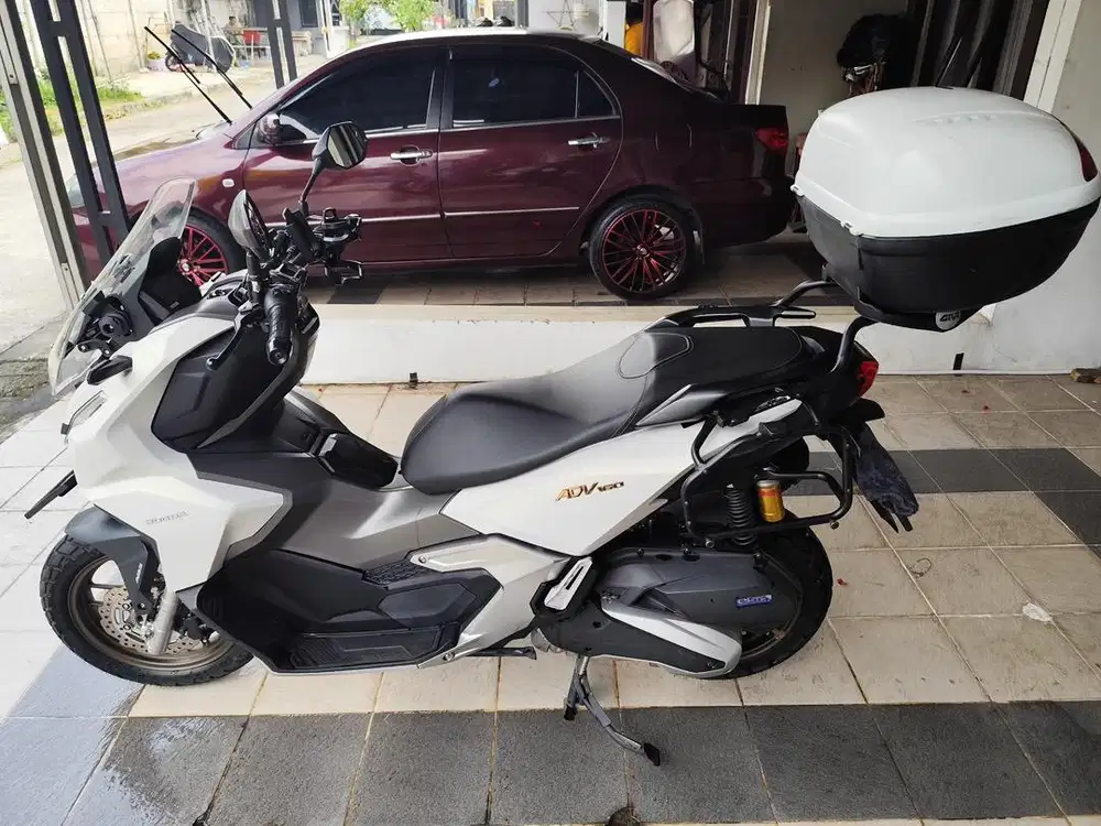 DIJUAL HONDA ADV 160 ABS 2022