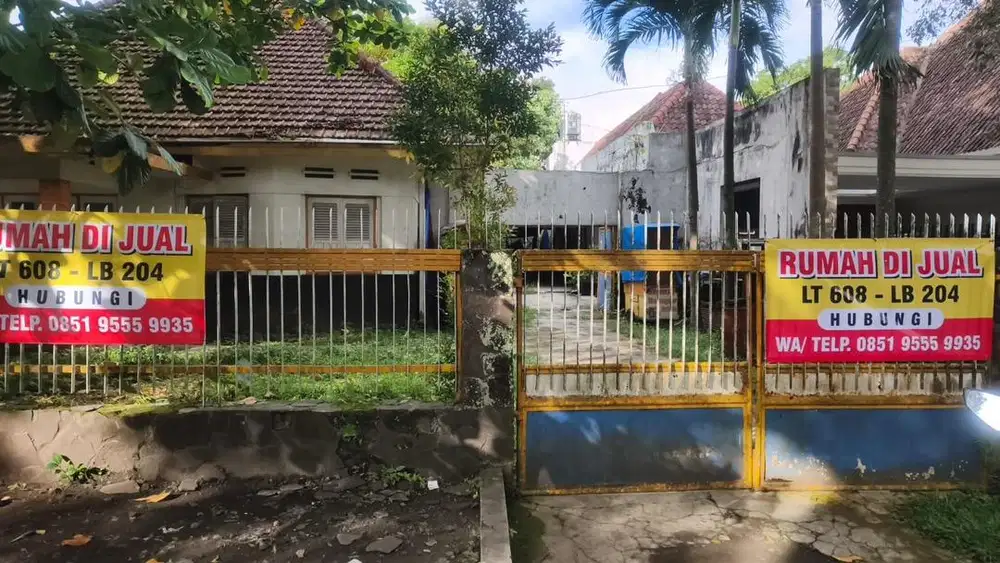 Di Jual - Rumah Vintage di Prime Location Klojen Malang