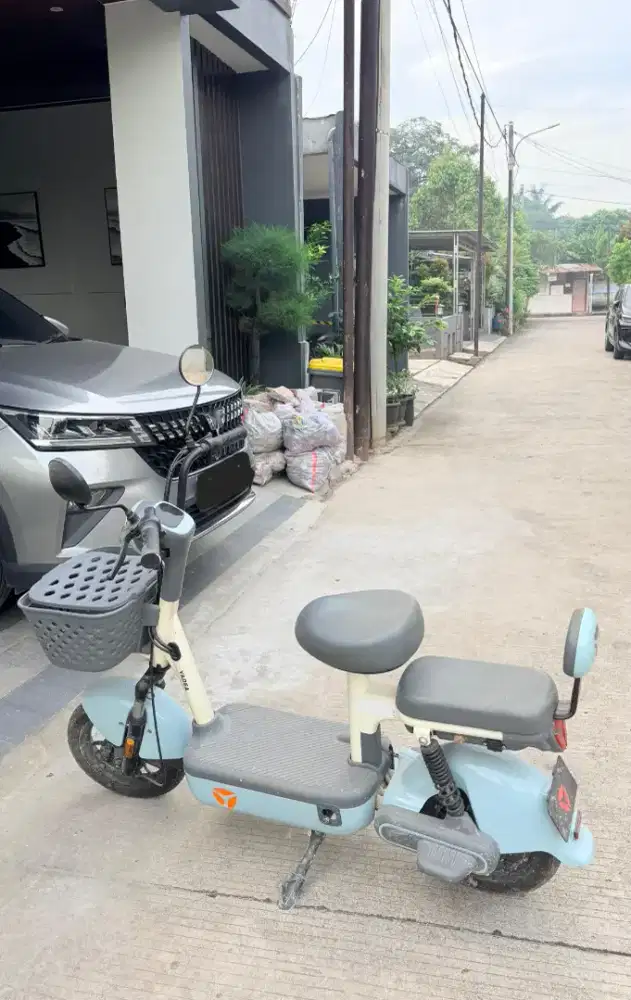 Sepeda listrik Yadea