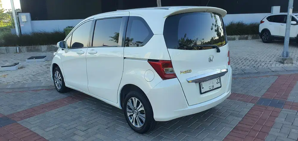 Honda Freed 2013 Bensin