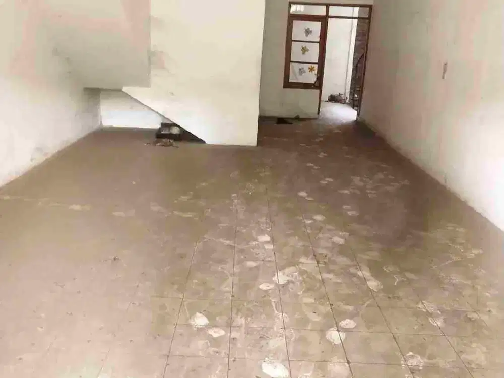 ruko 2 lantai,siap nego, lebar 8 meter strategis di tki 3 bandung