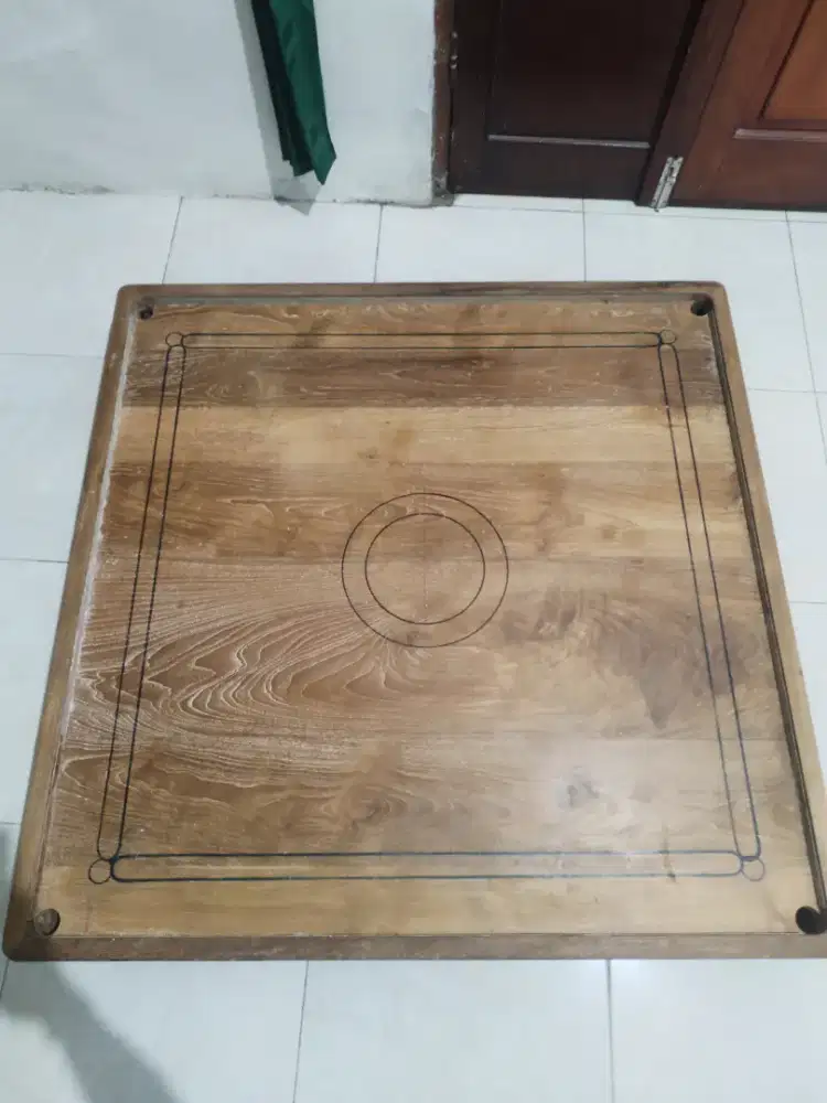 KARAMBOL DARI KAYU JATI ukuran 126cm x 126cm
