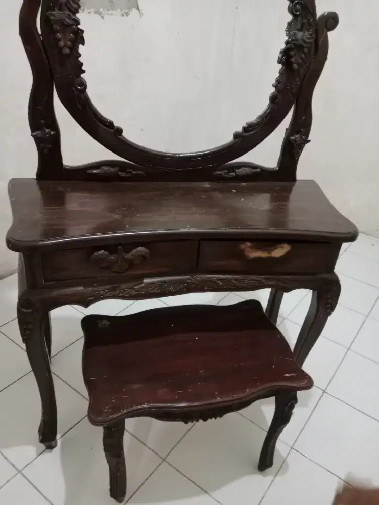 Meja rias kayu jati asli jepara