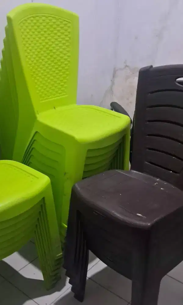DI Jual Kursi plastik  merk Napolly