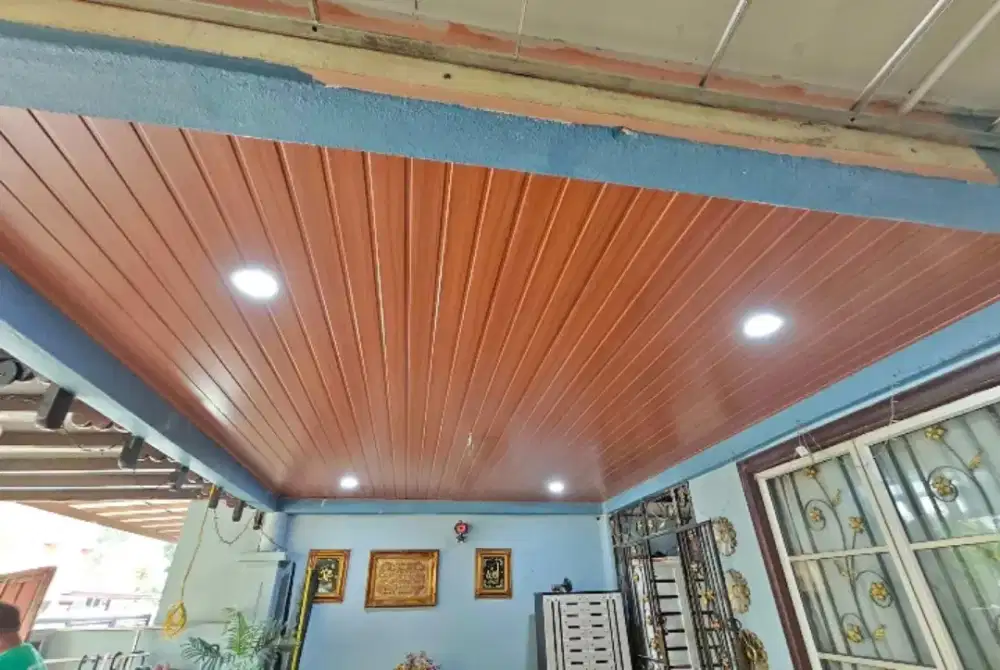 Plafon PVC terpasang doff bergaransi