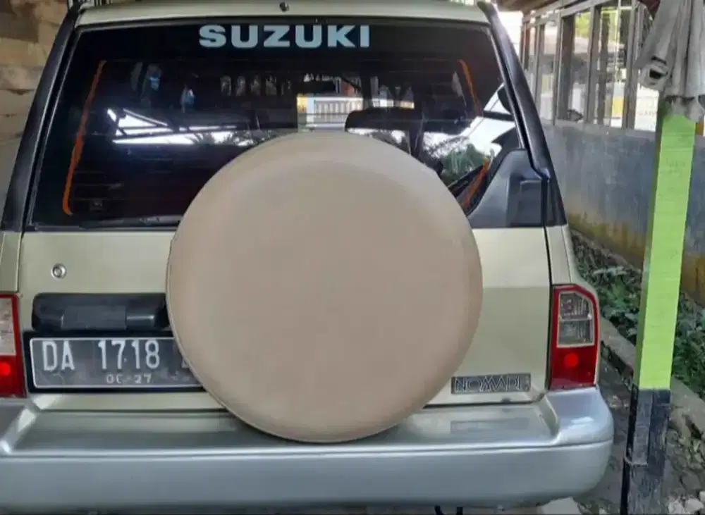 Suzuki SUV 2001