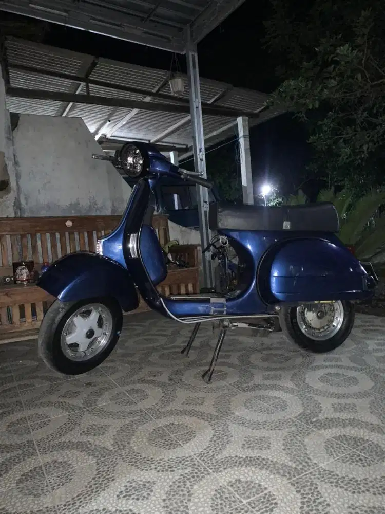 Vespa exclusive 1988