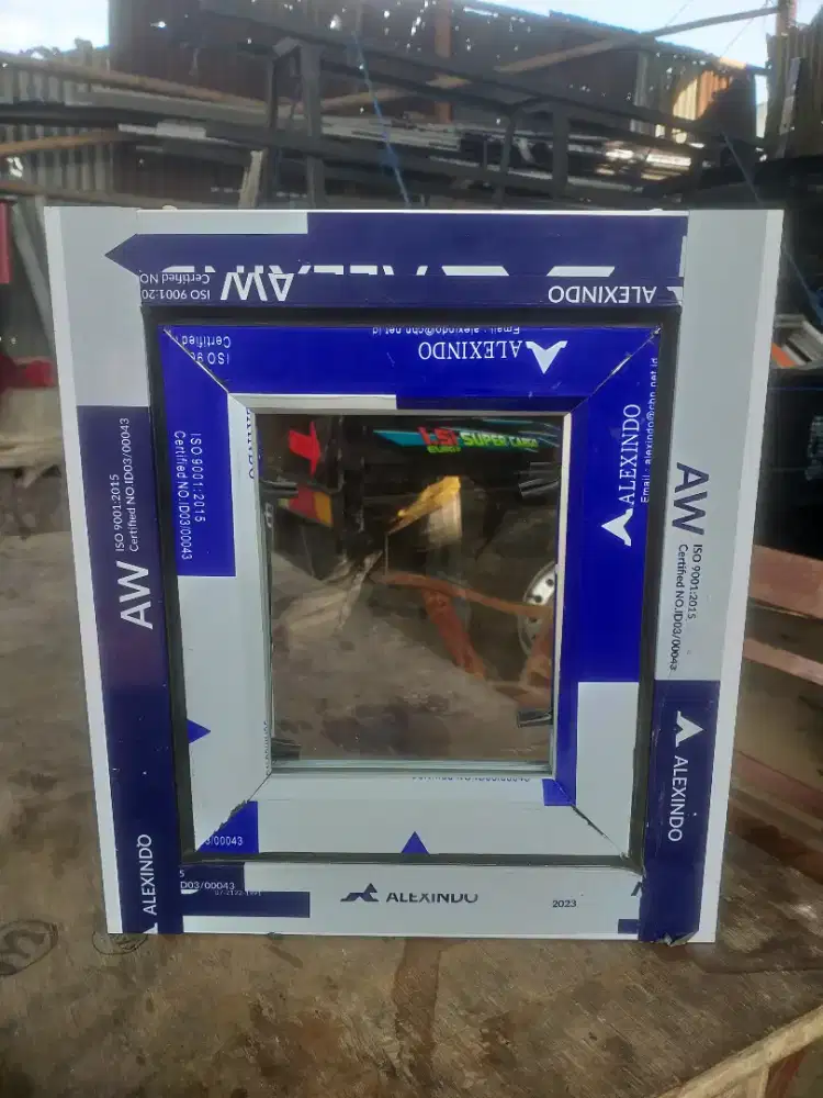 BERBAGAI Merk ALUMINIUM