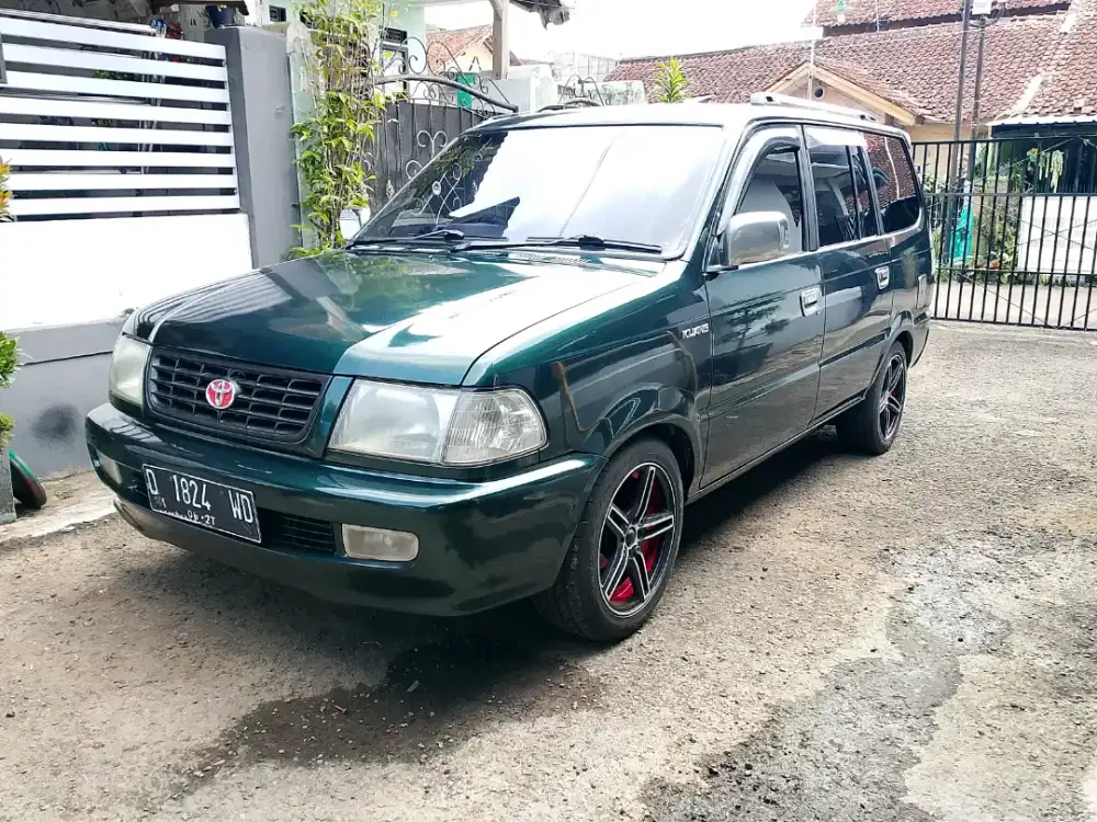 Kijang Kapsul 2002