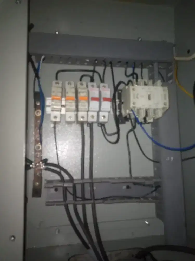Jasa instalasi listrik dan electronic
