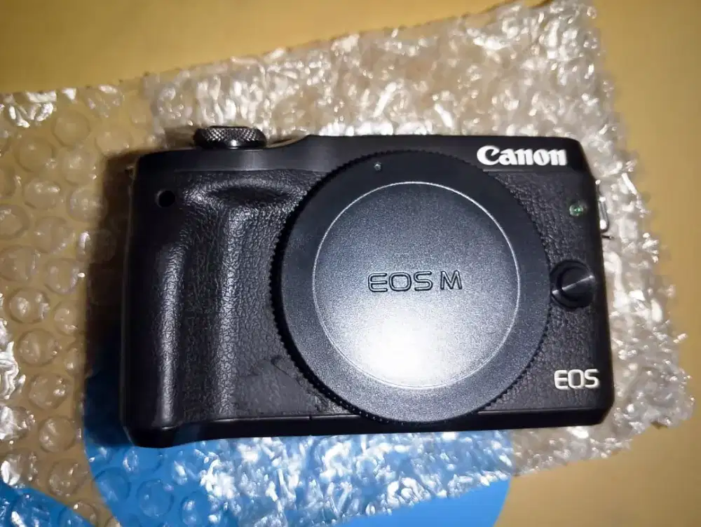 Canon mirroles m6