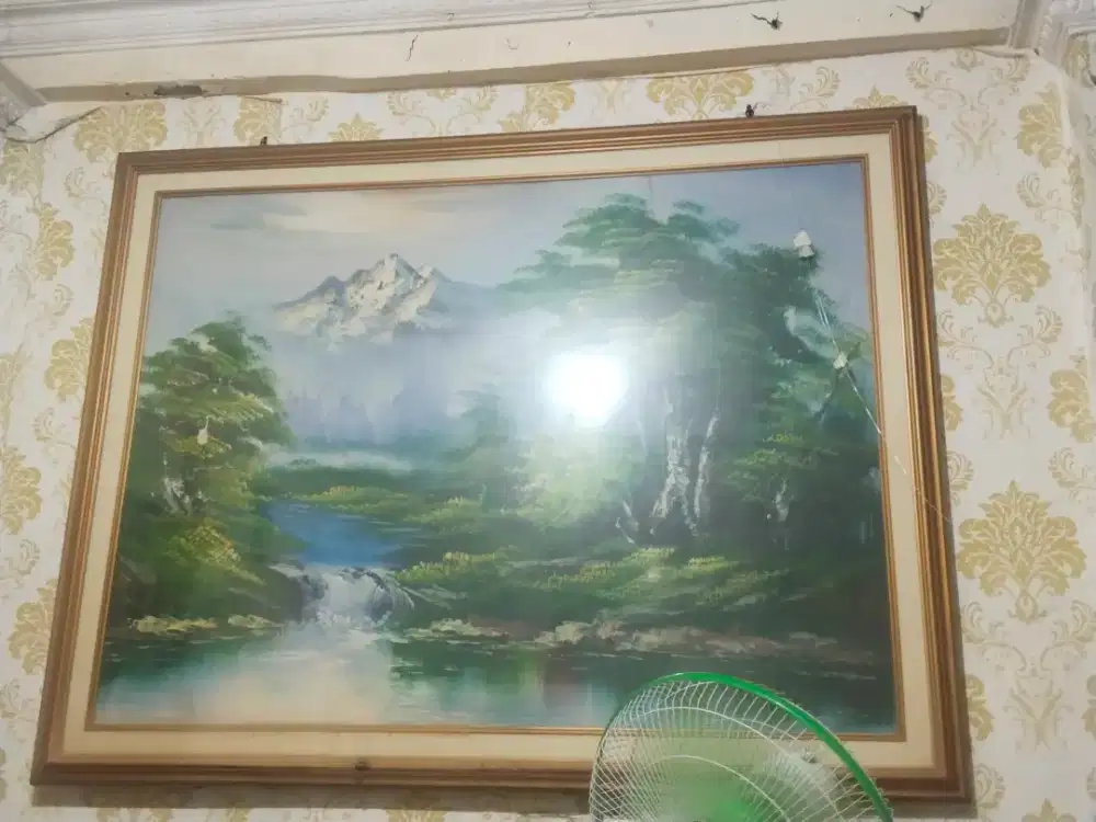 Di jual hiasan lukisan dinding ruang tamu.. Masih bagus