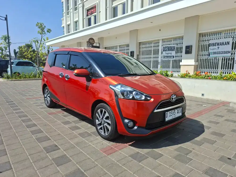 Dp 8 jt Sienta V 1,5 Matic 2016