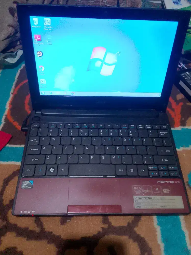Netbook Acer D255