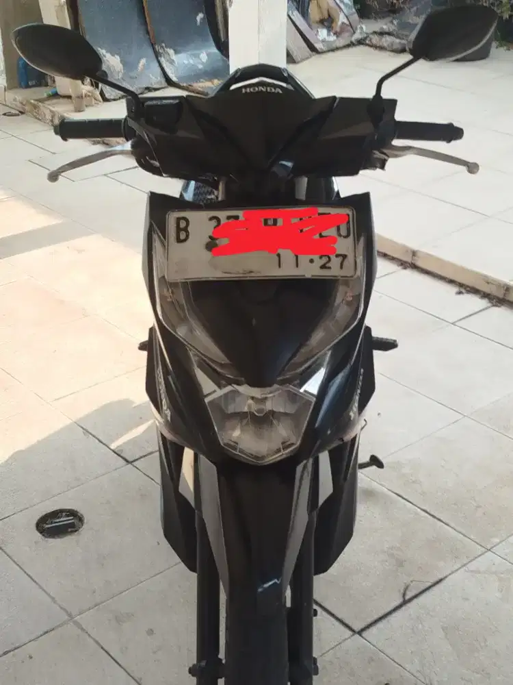 Honda beat eco 2017 lengkap Rp 8,2 jt nego bensin