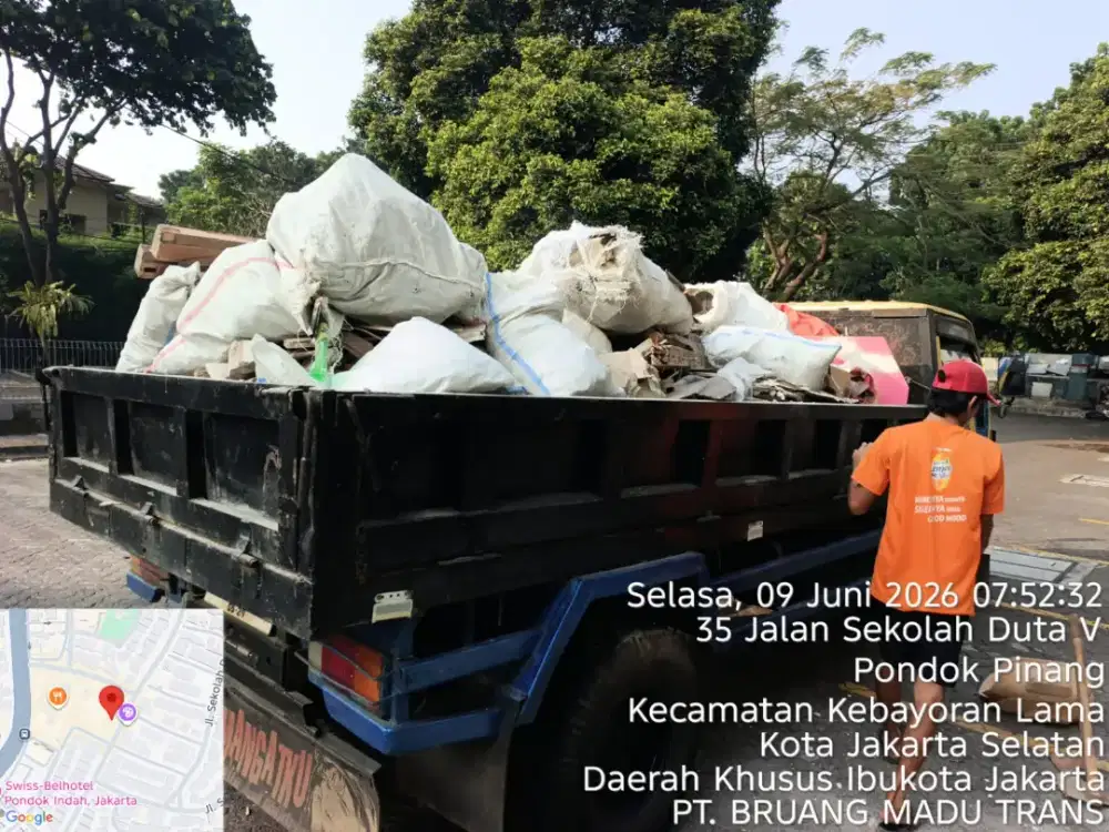 Jasa buang puing dan angkutan sampah